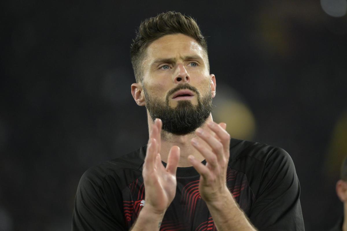 Giroud sta per firmare: tanti saluti al Milan