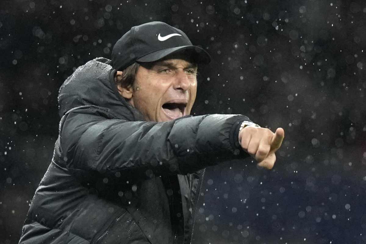 Napoli: Conte vicino