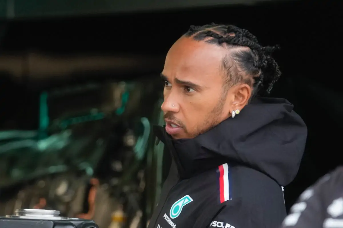 Hamilton in pericolo di vita