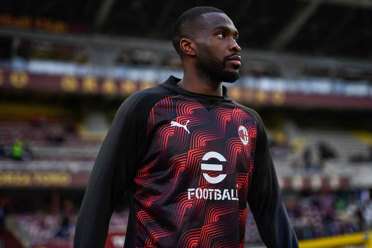 Tomori in un'altra big di Serie A: il Milan pronto a cederlo