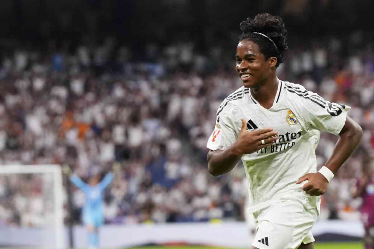 Calciomercato Roma, l'attaccante arriva a gennaio dal Real Madrid e si alternerà con Dovbyk