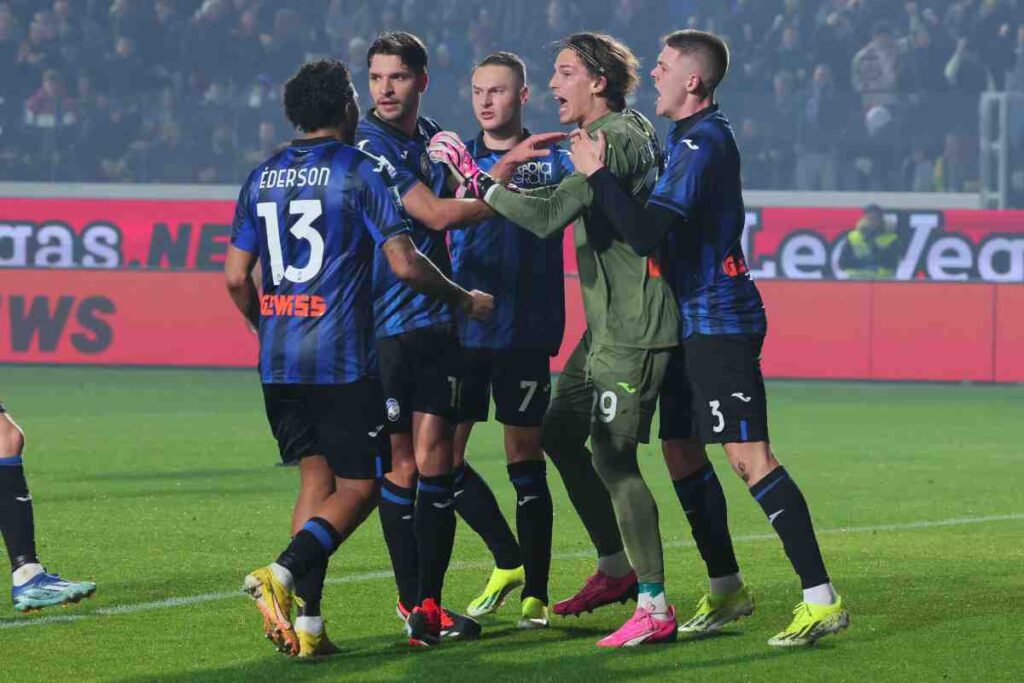 Giocatori dell'Atalanta in campo