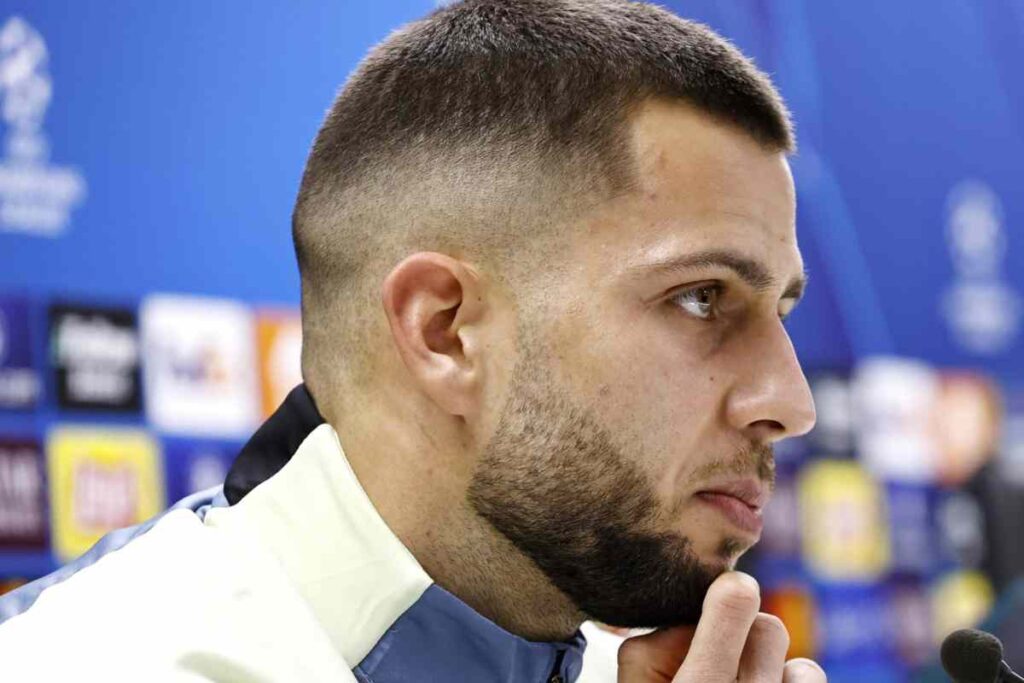 Hancko del Feyenoord in conferenza stampa
