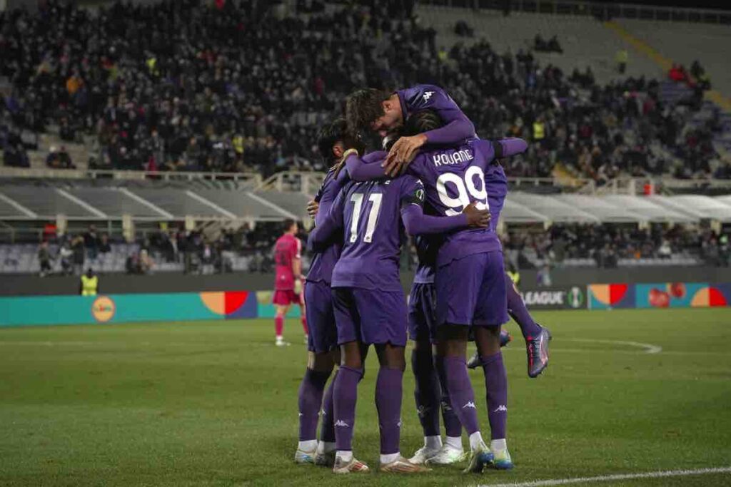 Calciomercato Fiorentina, l'ex Inter cambia squadra: domani le visite mediche