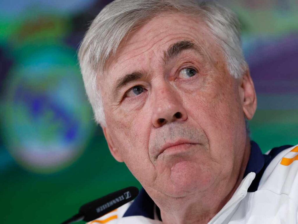 Ancelotti osserva