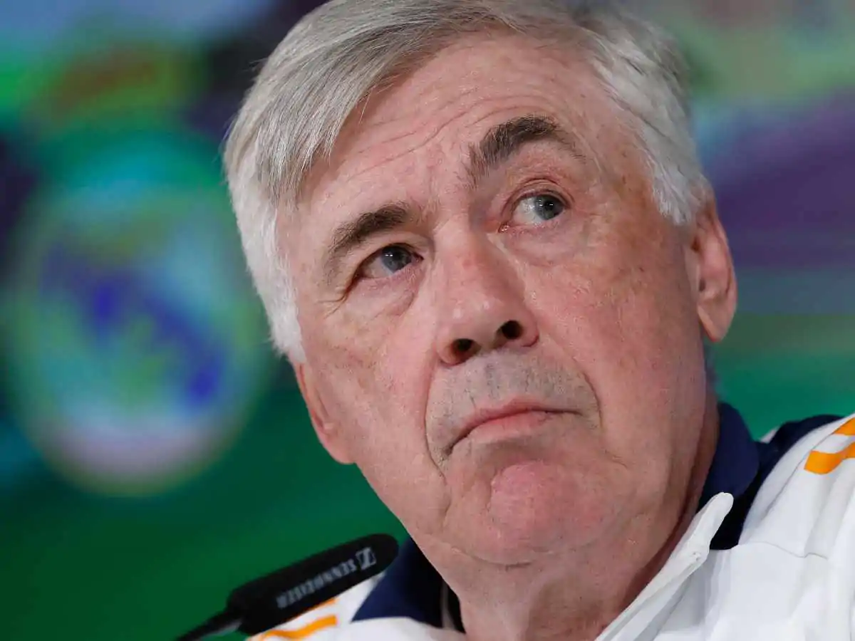 Ancelotti osserva