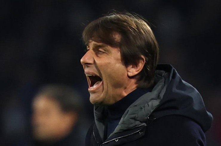 Conte si fa sentire