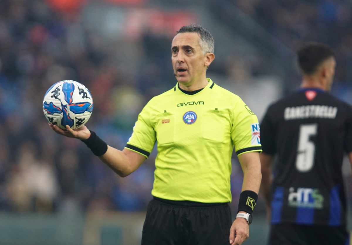 L'arbitro Gianluca Aureliano