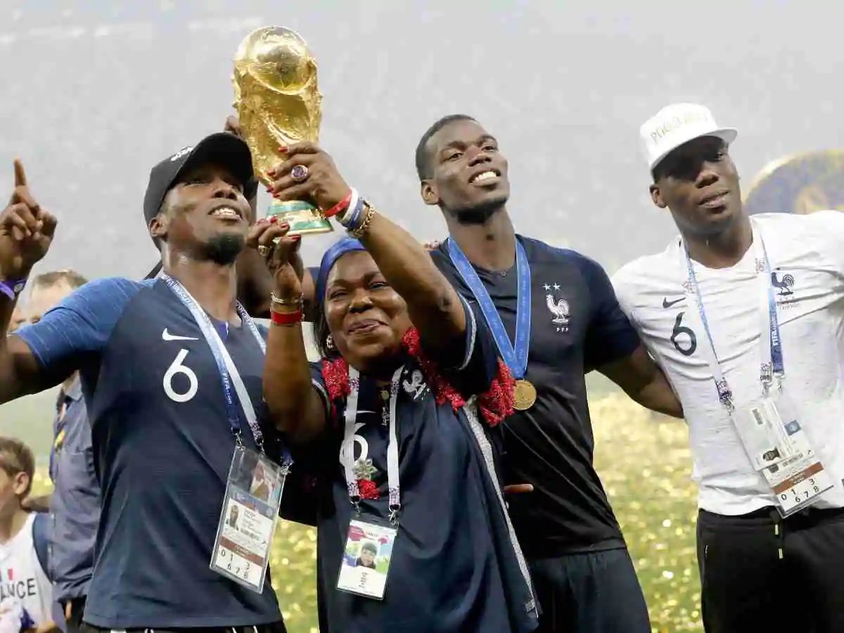 Famiglia Pogba festeggia
