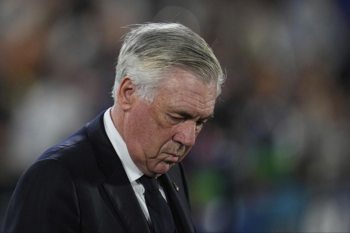 Ancelotti guarda a terra