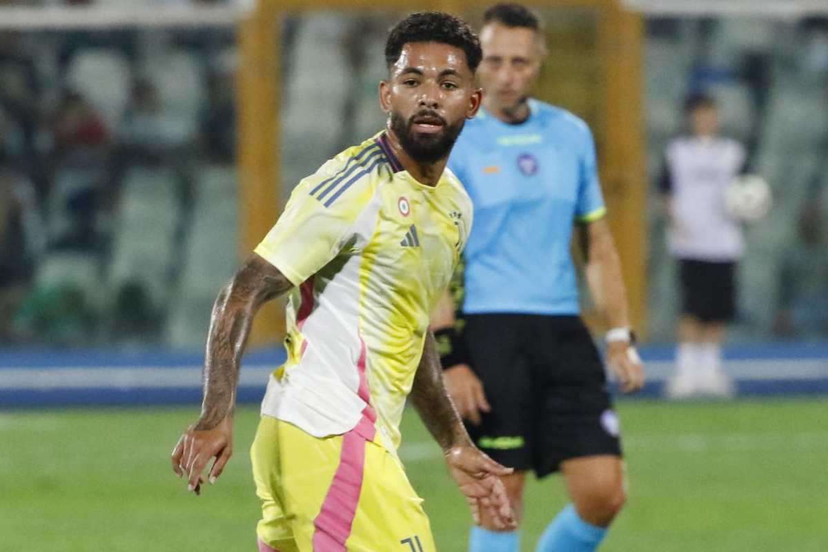 Douglas Luiz