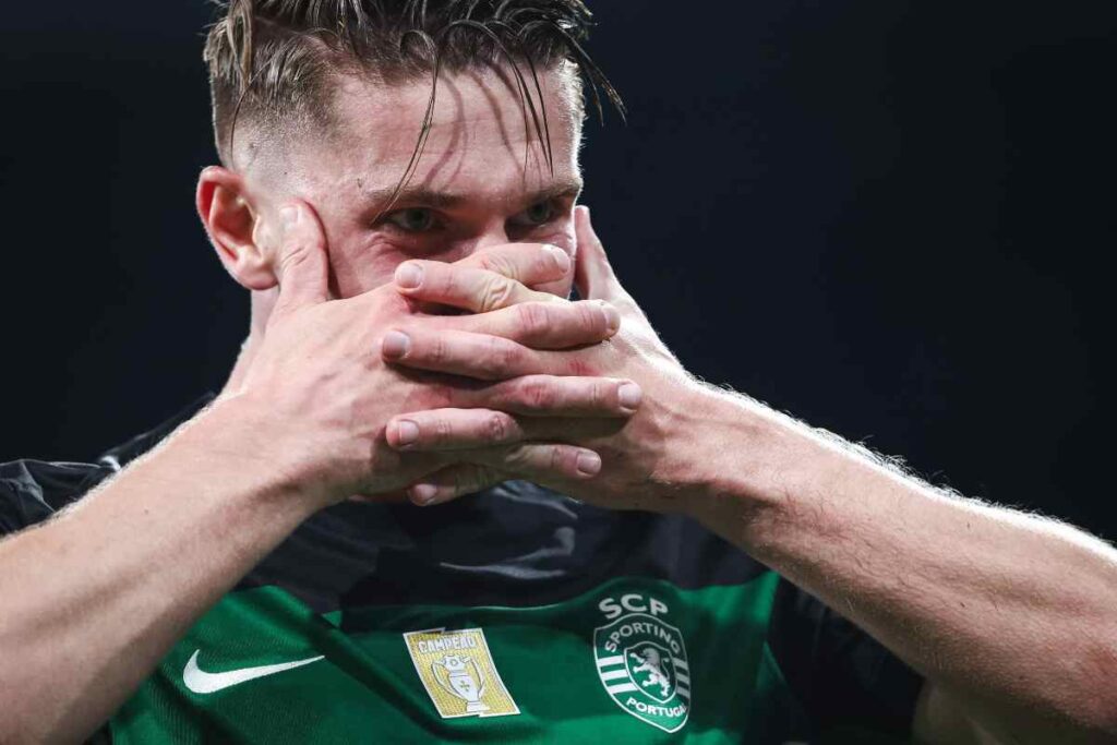 Gyokeres esulta dopo un gol