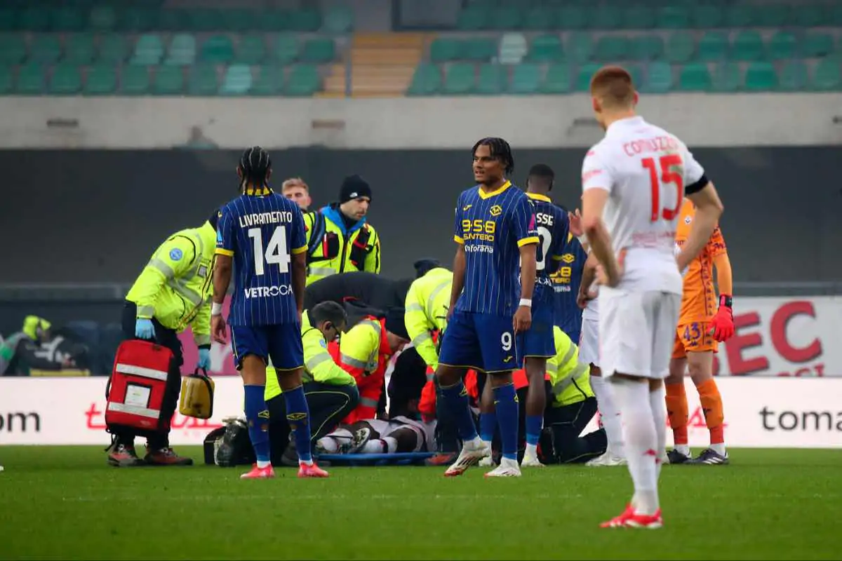 Serie A, colpo di scena per il difensore: ufficiale la rottura del crociato