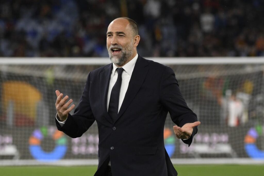 Tudor sorride in campo