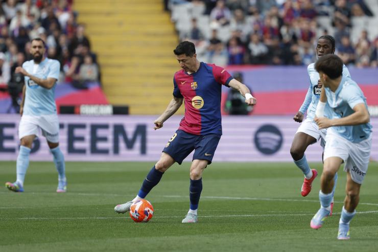 Lewandowski in campo col Barcellona