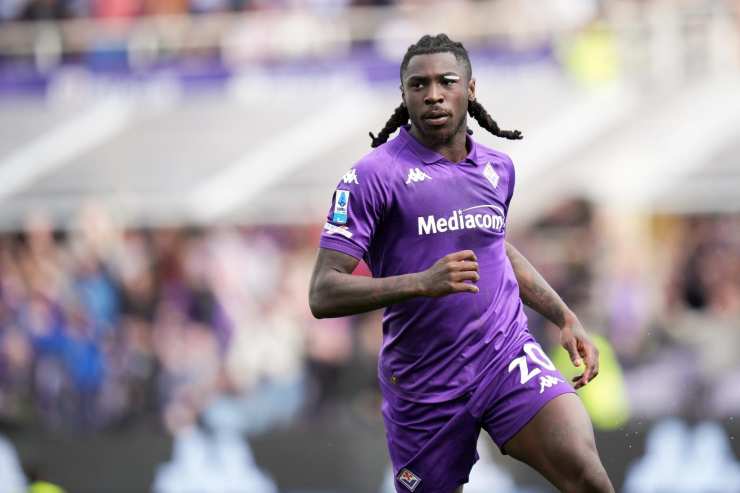 Moise Kean con la maglia della Fiorentina