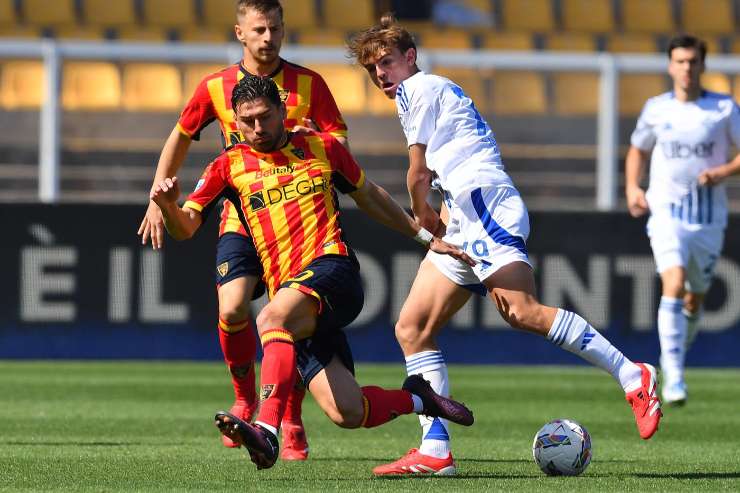 Nico Paz in campo col Lecce