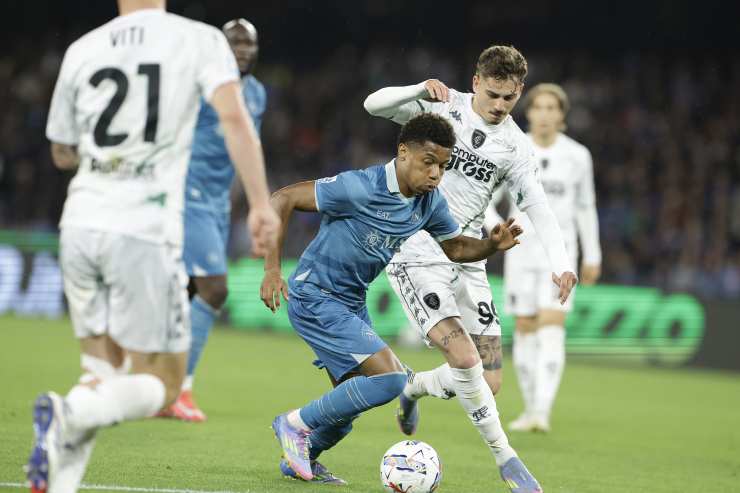 Sebastiano Esposito, Neres durante Napoli-Empoli