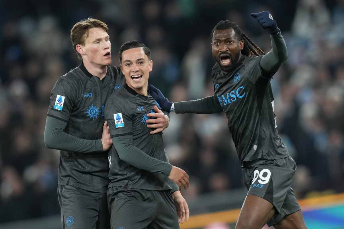 Anguissa esulta con il Napoli