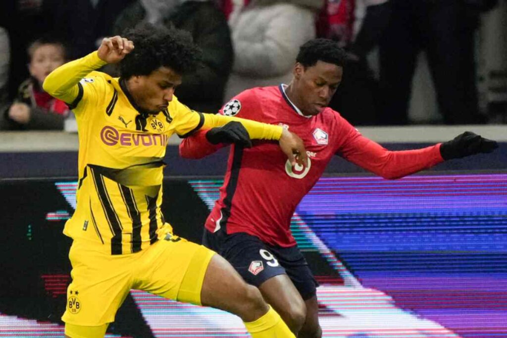 Jonathan David in campo con il Lille