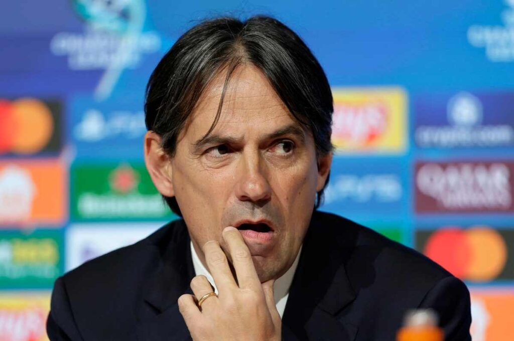 inzaghi con espressione seria