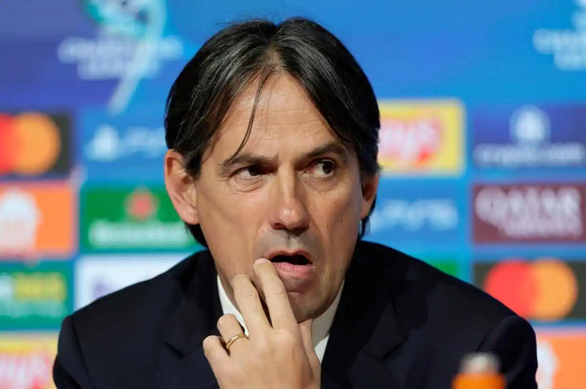 inzaghi con espressione seria