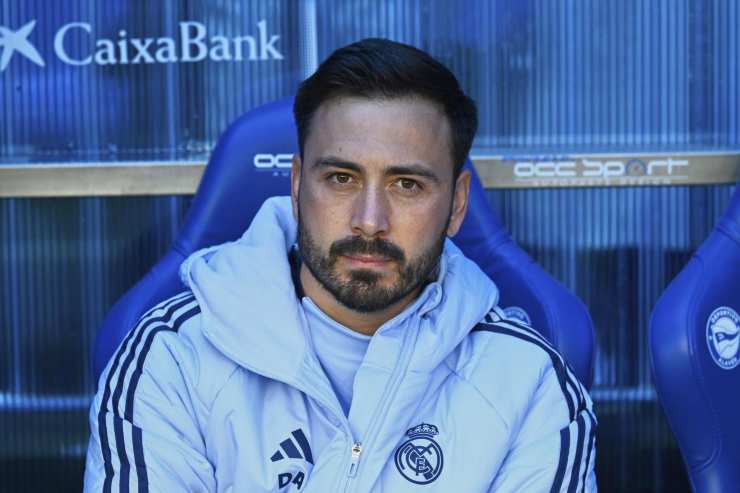 Davide Ancelotti in panchina con il Real Madrid