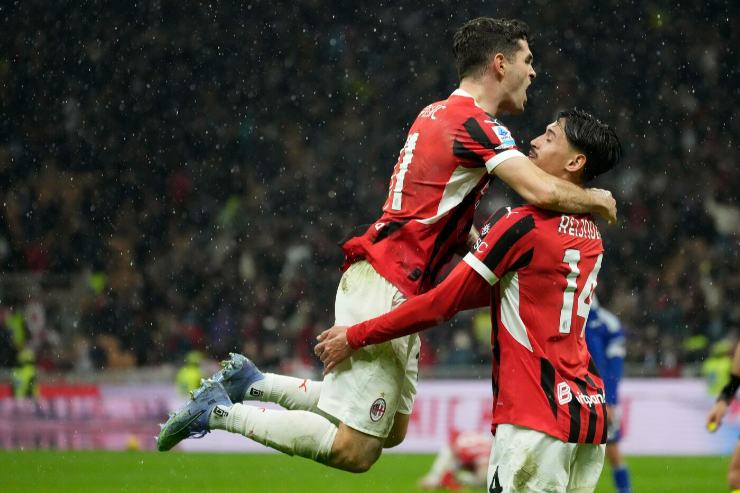 Reijnders e Pulisic esultano insieme