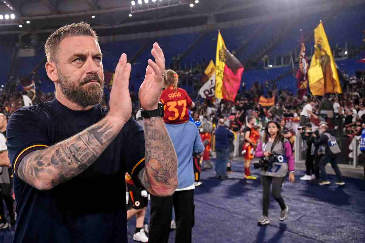 L’ex Roma svela: “Scelsi i giallorossi per De Rossi, poi è cambiato tutto” L’ex Roma svela: “Scelsi i giallorossi per De Rossi, poi è cambiato tutto”