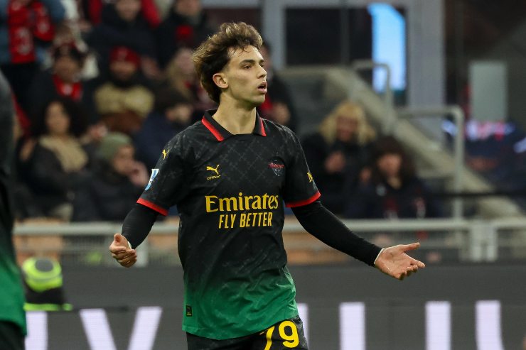 joao félix che si lamenta