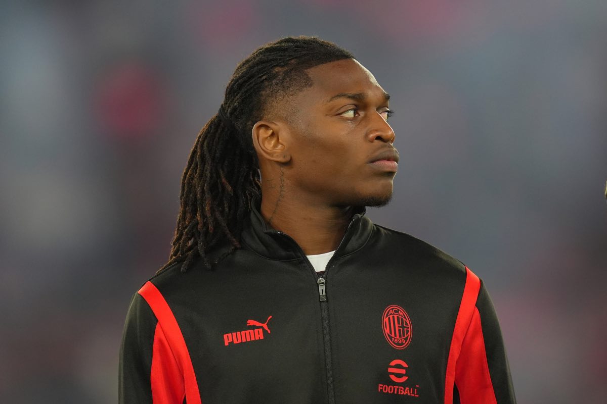“Leao vuole lasciare il Milan”: l’annuncio fa trema i tifosi “Leao vuole lasciare il Milan”: l’annuncio fa trema i tifosi