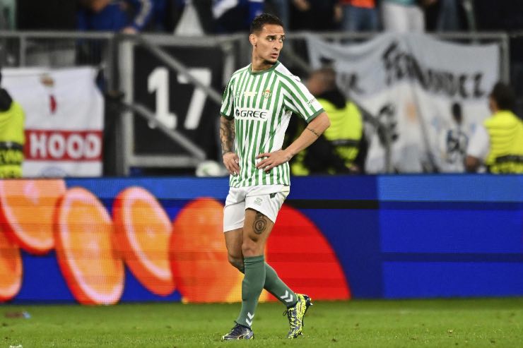 Antony con la maglia del Betis