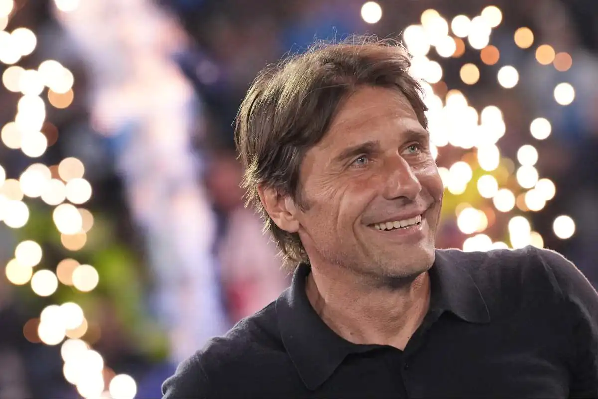 Conte sorridente