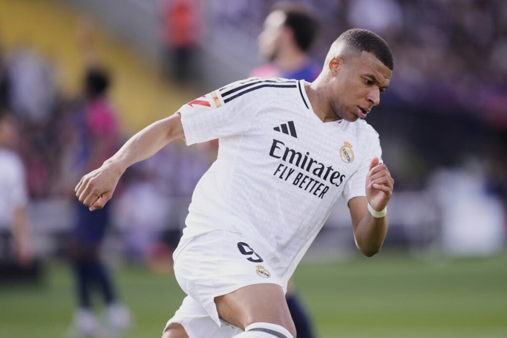 Mbappè in campo
