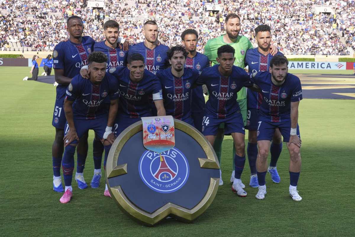 Dall’NBA al PSG: la superstar americana entra nel calcio Dall’NBA al PSG: la superstar americana entra nel calcio