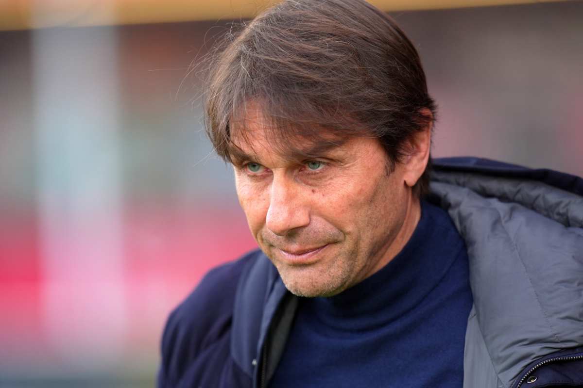 Napoli, nuovo centrocampista a un passo: colpo da 25 milioni per Conte Napoli, nuovo centrocampista a un passo: colpo da 25 milioni per Conte