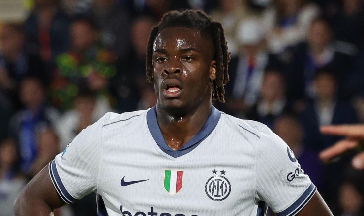 Bisseck con la maglia dell'Inter.