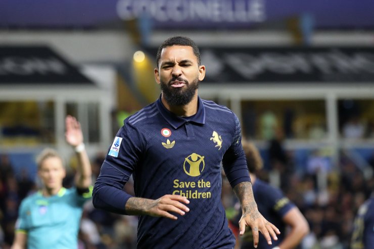 Douglas Luiz