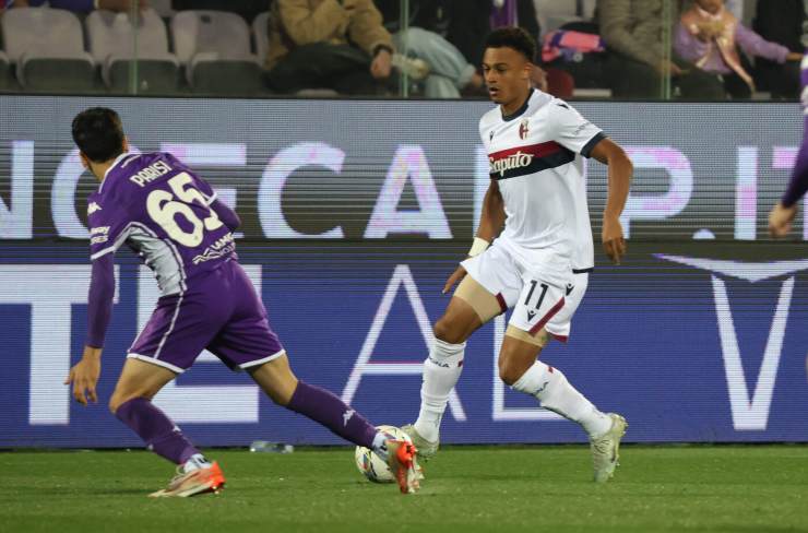 Dan Ndoye in campo con il Bologna