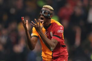 Il Napoli rifiuta l'offerta per Osimhen