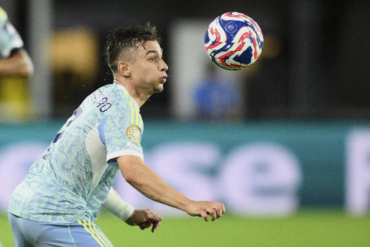 Conceicao in campo