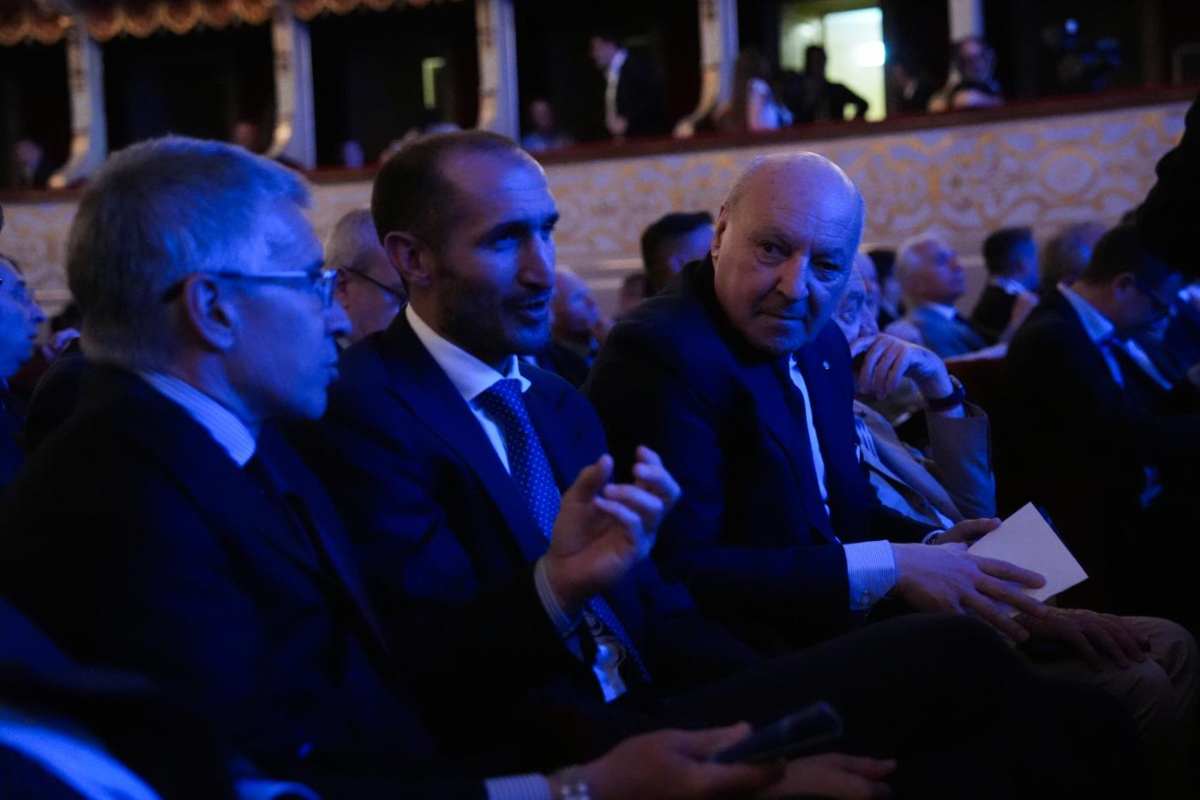 juve e inter lo cercano da mesi il suo club sbotta trattato in modo indegno
