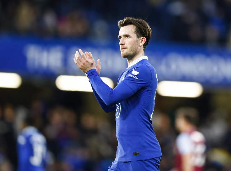 Chilwell applaude il pubblico