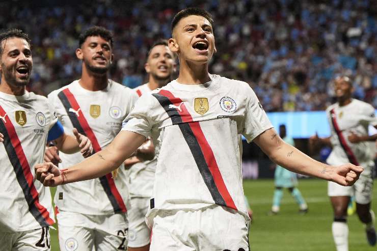Echeverri in campo
