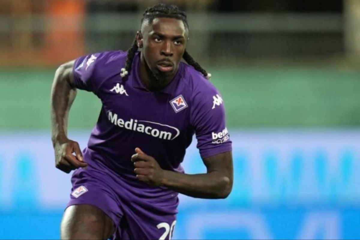 Kean corre in maglia viola