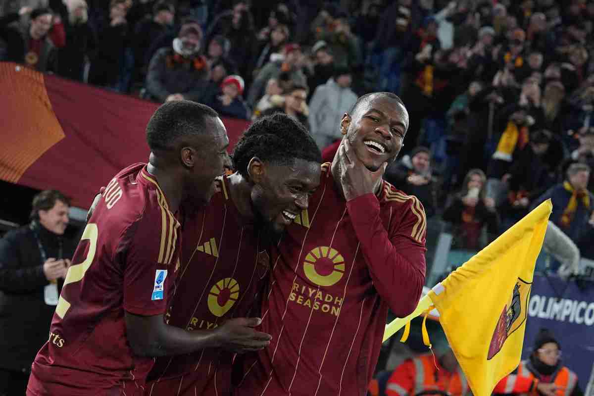 la juve beffa tutti maxi scambio con la roma