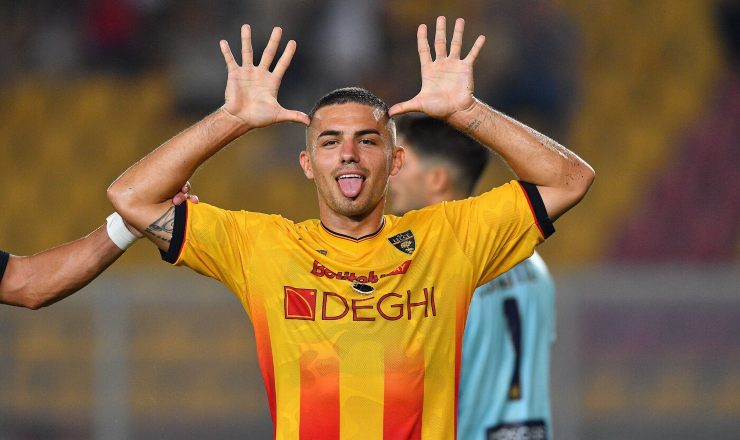 Nikola Krstovic con la maglia del Lecce