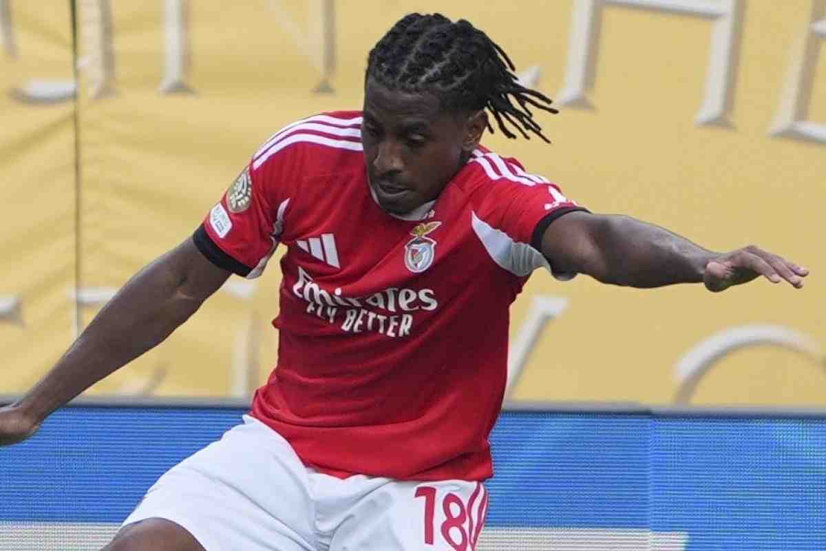 Regalo a sorpresa per la Juve: si sblocca il centrocampista low cost Regalo a sorpresa per la Juve: si sblocca il centrocampista low cost