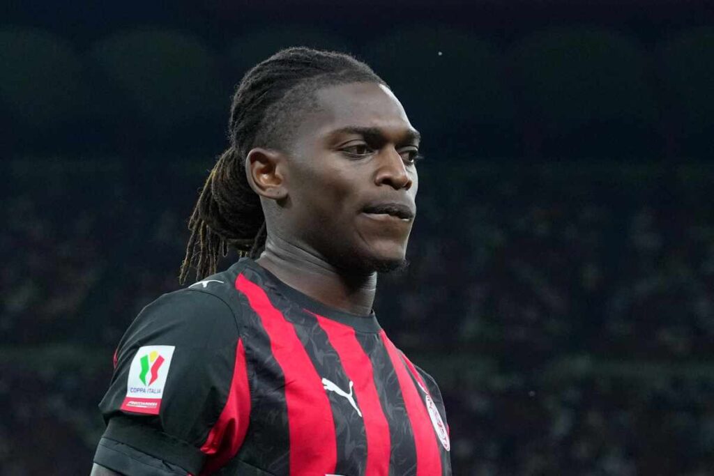 Leao preoccupato dopo l'infortunio