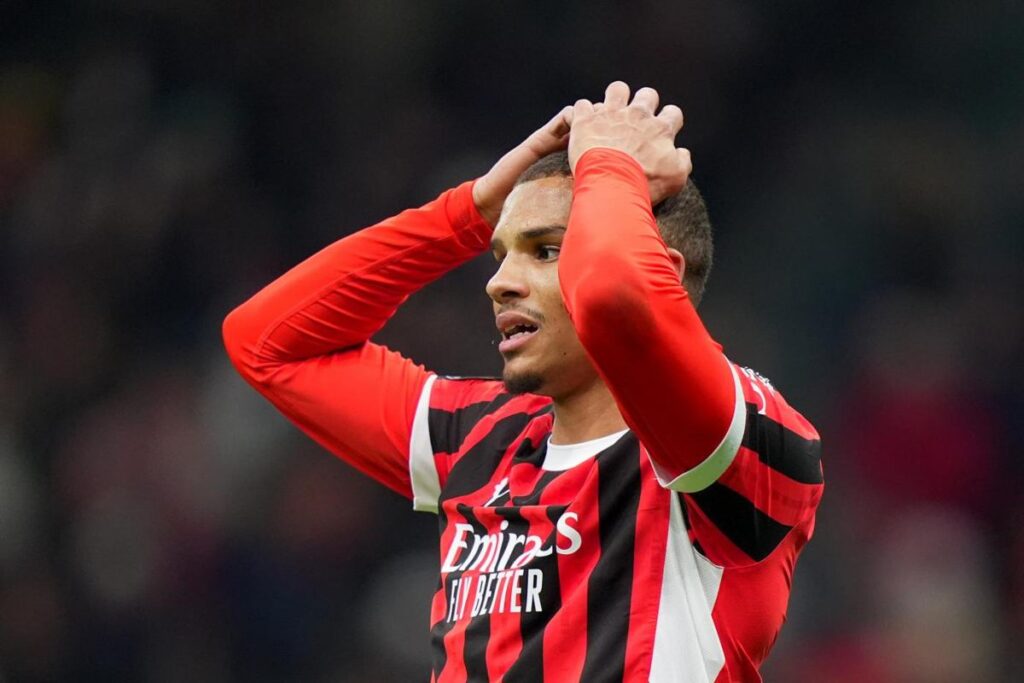 Malick Thiaw con la maglia del Milan.